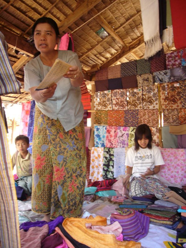 Travel - Myanmar - Inle Lake - Second Boat Trip - The Market